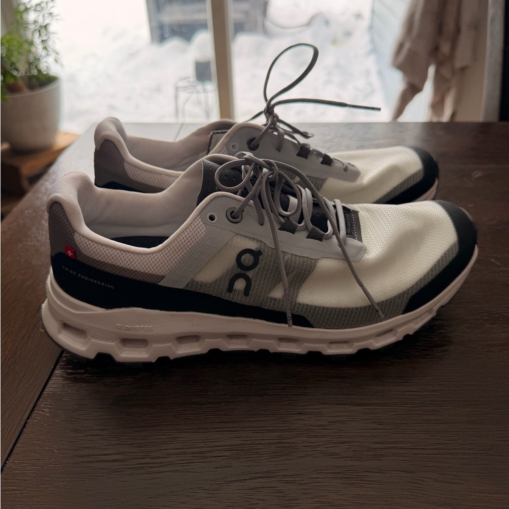 On Running Cloudvista Women's Running shoes